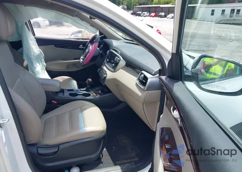 2017 Kia Sorento 2.4L Lx from USA, damaged, VIN 5XYPG4A38HG269718